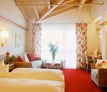 Hotel Schwarzwald Mangler 4*